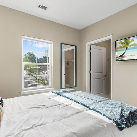 Elegant 1Br/1Ba Condo With Pool, Gym And Laundry Melbourne Exteriér fotografie