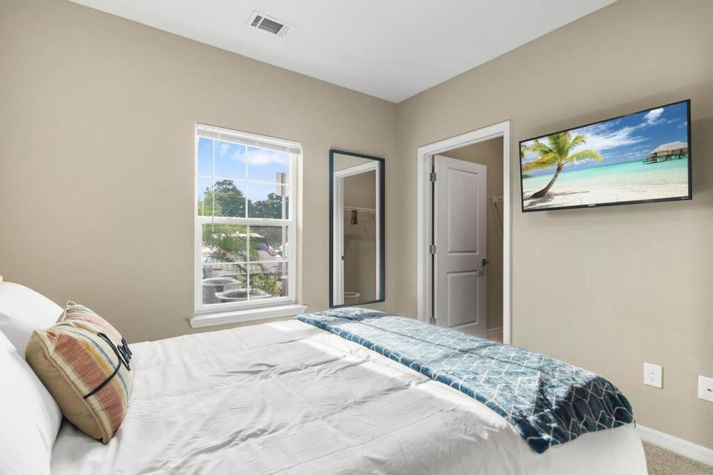 Elegant 1Br/1Ba Condo With Pool, Gym And Laundry Melbourne Exteriér fotografie