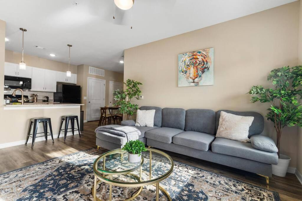Elegant 1Br/1Ba Condo With Pool, Gym And Laundry Melbourne Exteriér fotografie